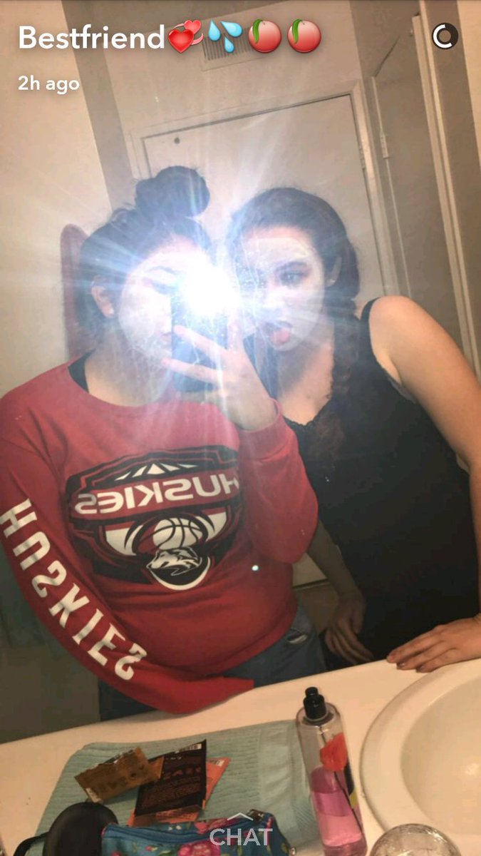 lilliaaan_28's tweet photo. #tweetabond https://t.co/KllqIvwh7Z