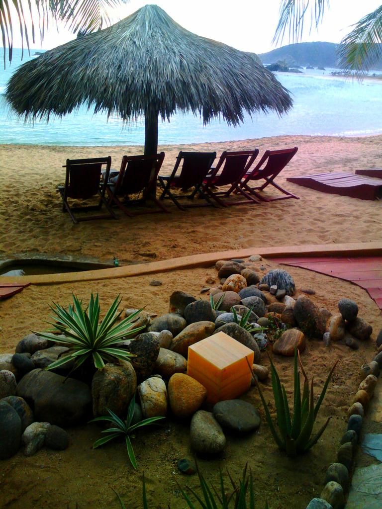 IntercambioH's tweet photo. #IntercambioHotelero vive la experiencia #PuntaPlacer #OceanoPacifico #PlayasOaxaqueñas https://t.co/Y2PK4Gm50F