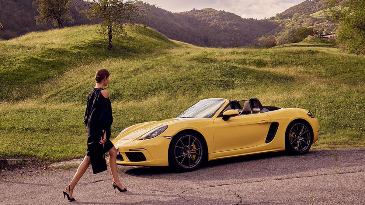The online platform @DRIVETRIBES is starting tomorrow. How this is connected with a #Porsche #718Boxster S in Italy: goo.gl/6Z6uLP