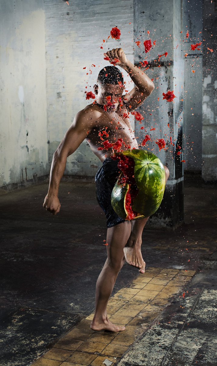 NikonEurope's tweet photo. How do you capture the #MomentofImpact? The #NikonD500 knows @TomFirekid @Photosmudger #MMA. Image series https://t.co/5ua66LRrxV https://t.co/Ra8FXbfb2t