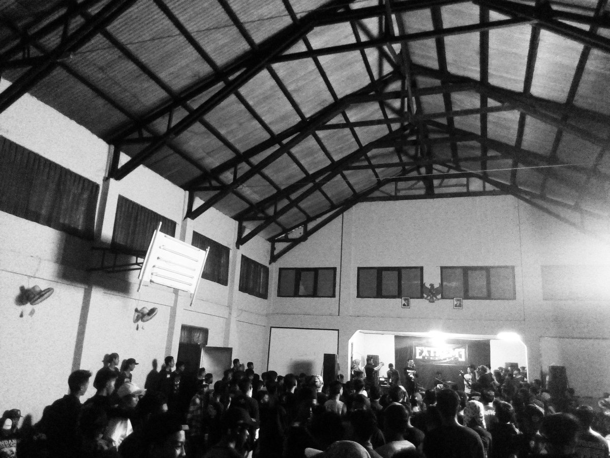 SUPER REBEL tweet media