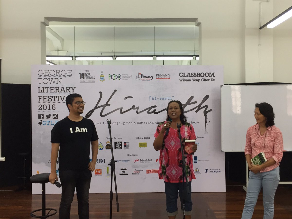 azwanismail's tweet photo. The launch of latest books by @reginaibrahim50 & @JulyaOui , published by @BukuFixi #GTLF2016 https://t.co/MgfNRMv3Q0