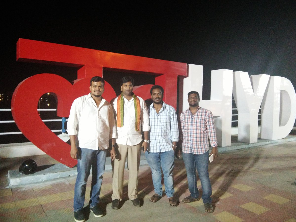 hydershehansha's tweet photo. @tankbund hyderabad #LUVHYD https://t.co/AeXhxktv2G