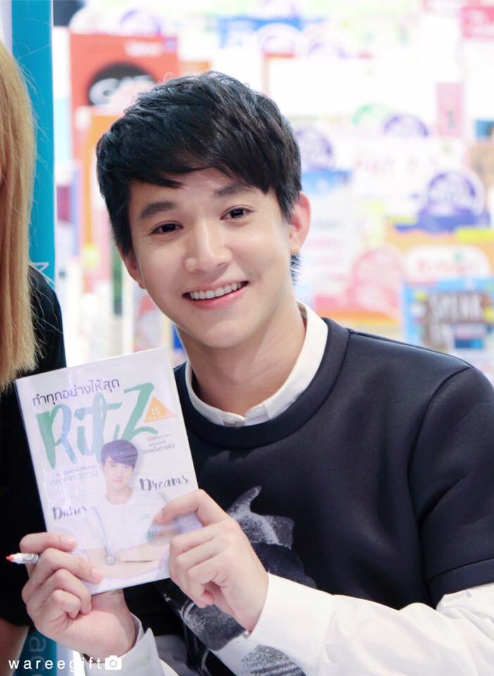 ritzthestar_fc's tweet photo. แม้ไม่ได้เจอ..ฉันคิดถึงเธอ💚
#ขอบคุณเจ้าของรูปค้าบ https://t.co/Ap0bor9VkJ