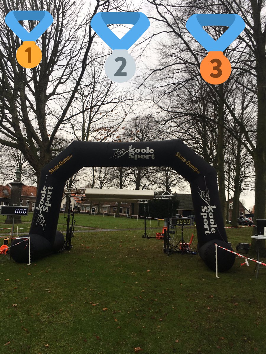 runningpiertje's tweet photo. Vandaag in #Nisse. De mooie finishboog van #Koolesport tijdens de #zakloop https://t.co/DHll6o9MUo