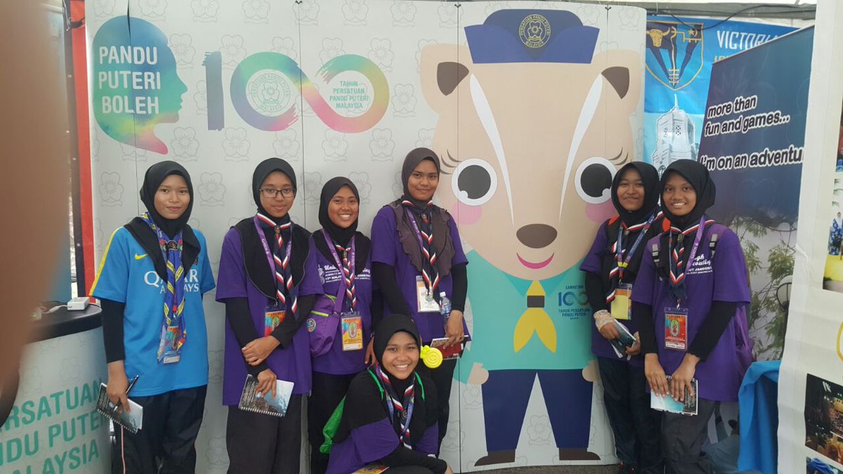 pputerimy's tweet photo. #GirlGuides Malaysia is at 13th Malaysia Scouts Jamboree! Visit our booth to get an activity stamp! #msjkl16 #jmkl13 #GGAM100 https://t.co/aaMCtQibaO