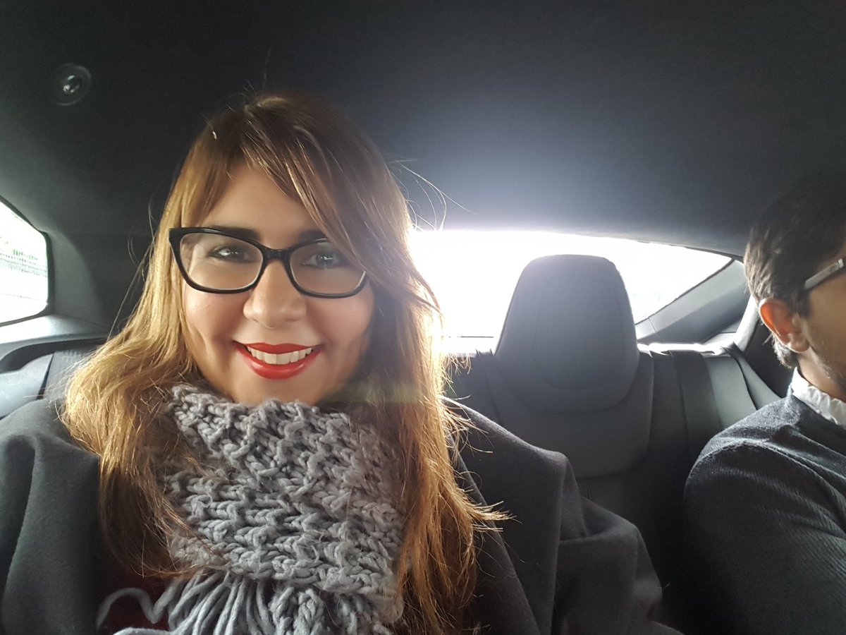 MadridSeduce's tweet photo. Nos movemos a ritmo de #CabifyTesla esta semana en #Madrid. Pídelo en la app @cabify_espana, 6€ desc 1° viaje código patsym2 #TeslaOnTheRoad https://t.co/vnSMU2QOar