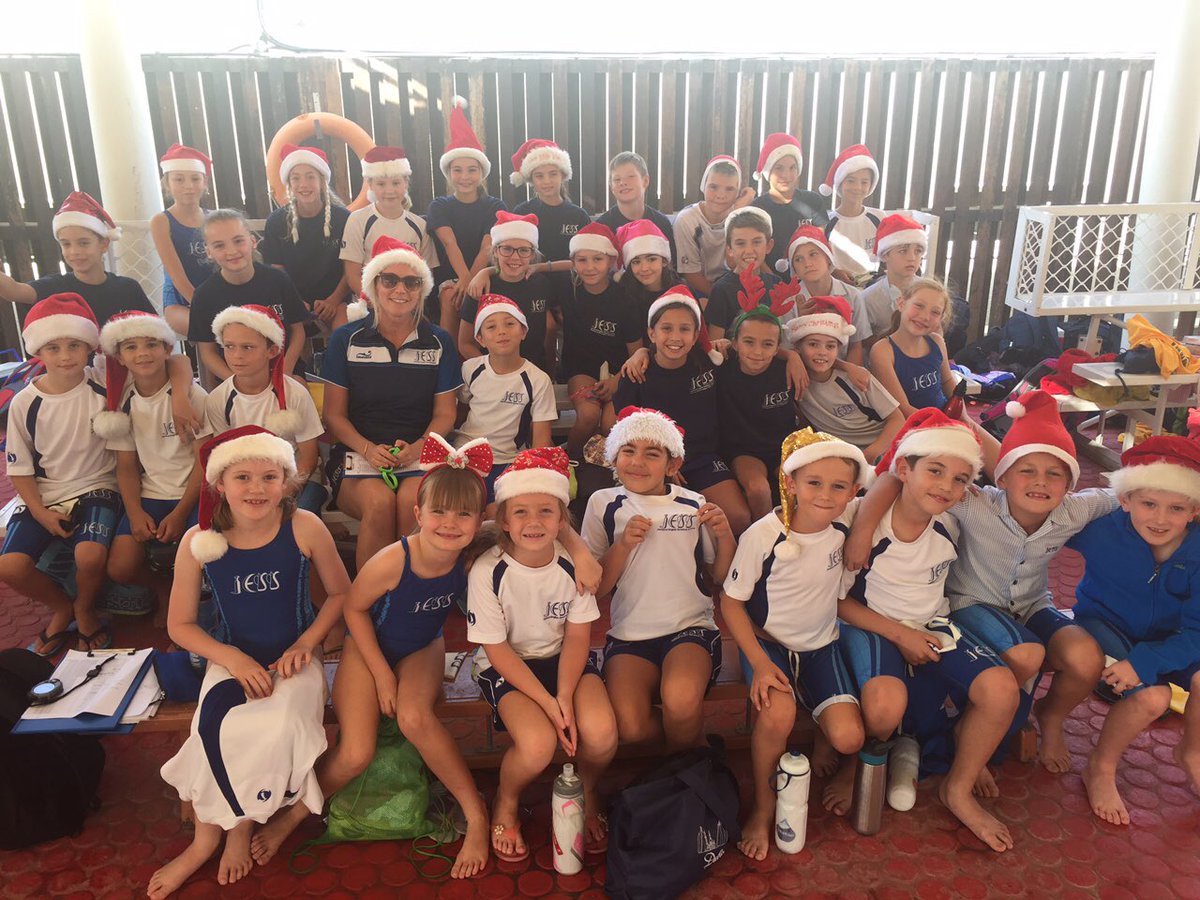 TonaCavanagh's tweet photo. Raring to go at the Christmas Cracker swim gala #goteamjess https://t.co/X09XfubrXl