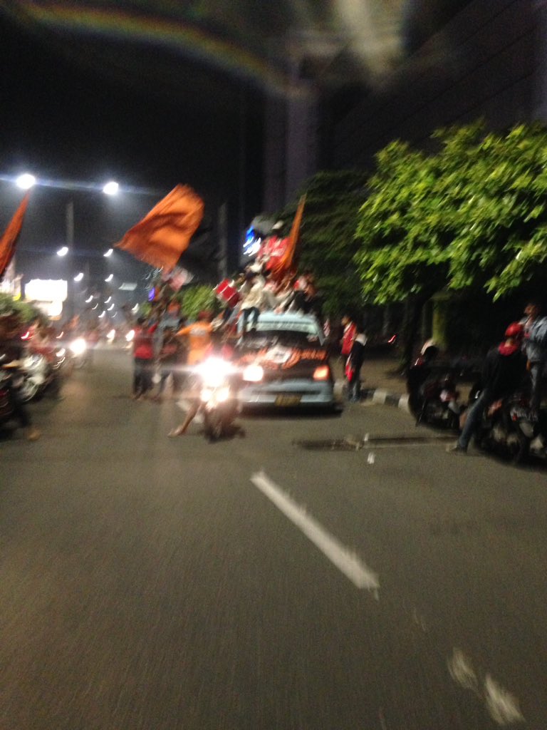 Persija_Area's tweet photo. Yok Geser ke Pintu Timur Senayan Jak ! #Waji88angkit https://t.co/XxSWrWeJEq