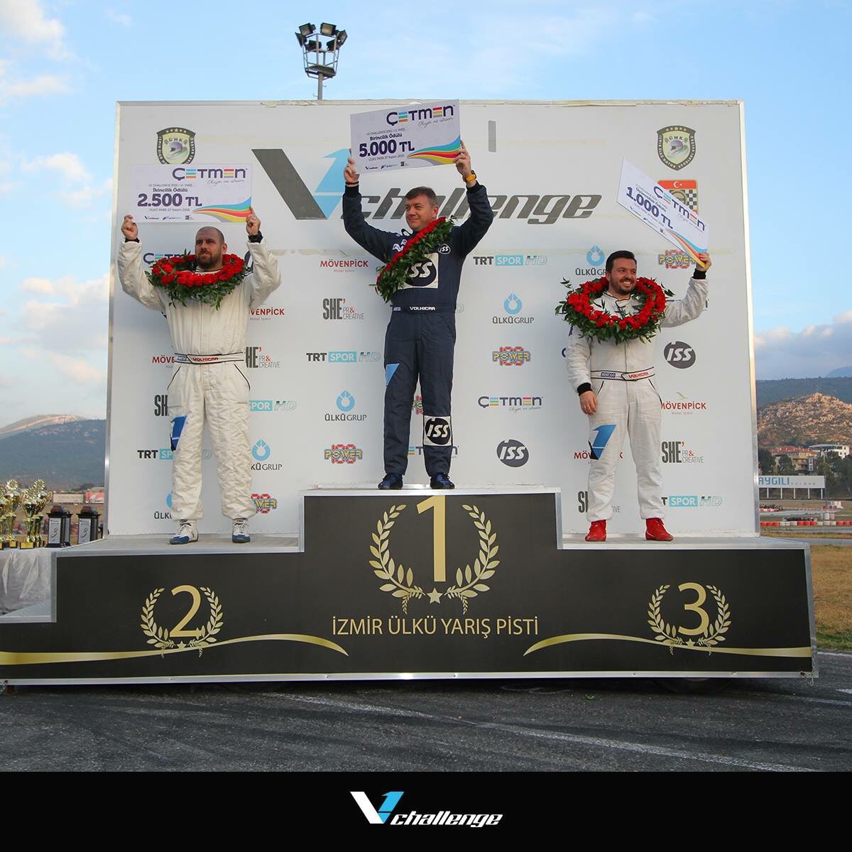 Volkicar V1 Challenge 2016
6. Etap 1. Yarış Sonucu #volkicar #v1challenge
1.Burak Çukurova
2.Alper Çoşkun
3.Efe Albağlar