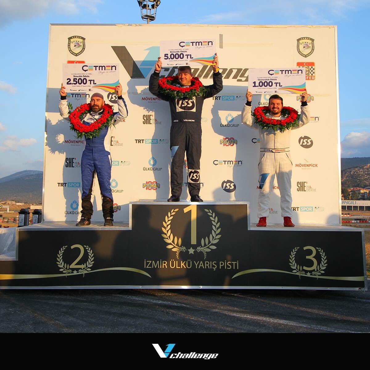 Volkicar V1 Challenge 2016 Sezon Finali
6. Etap 2. Yarış Sonucu #volkicar #v1challenge
1.Burak Çukurova
2.Alkan Güven
3.Efe Albağlar