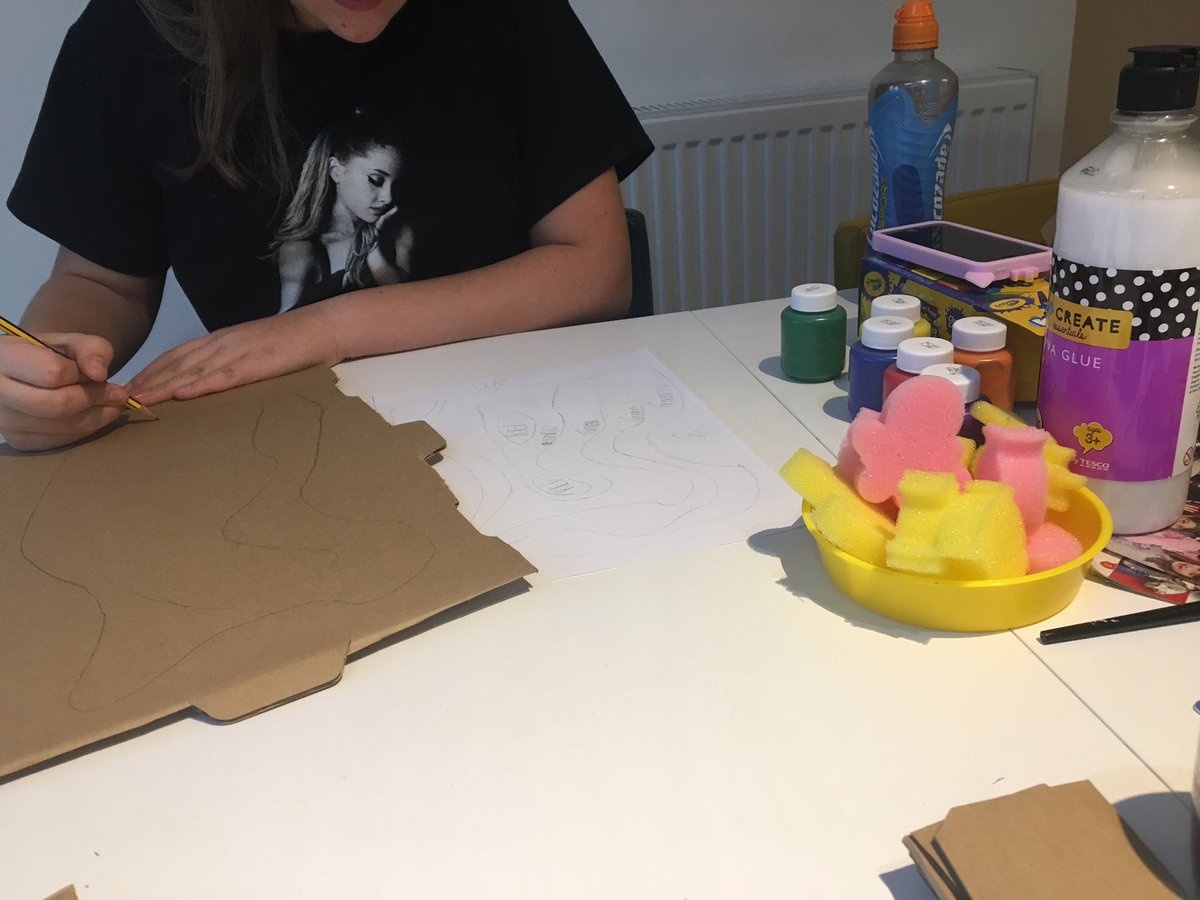 MillsterMum's tweet image. Anyone wanna swap for maths? #homeworkhell