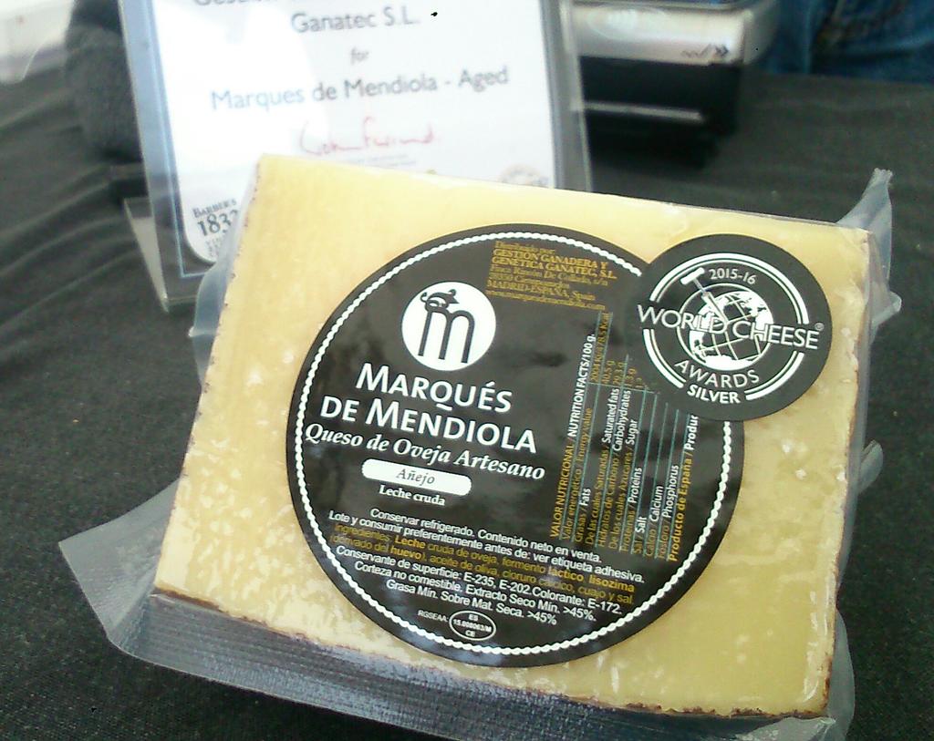 GourMadrid's tweet photo. También hemos descubierto las claves de un queso #supergold muy #gourmad de @marquesmendiola en @M_Productores https://t.co/vBax7x7VXW