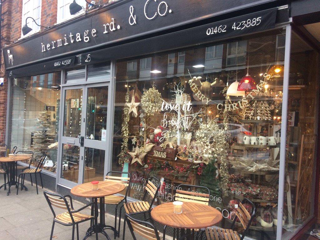 We love the window displays in #hitchin - <a href="/HermitageRd_Co/">Hermitage Rd & Co.</a> <a href="/HermitageRd/">Hermitage Rd.</a> only independents can be this good!