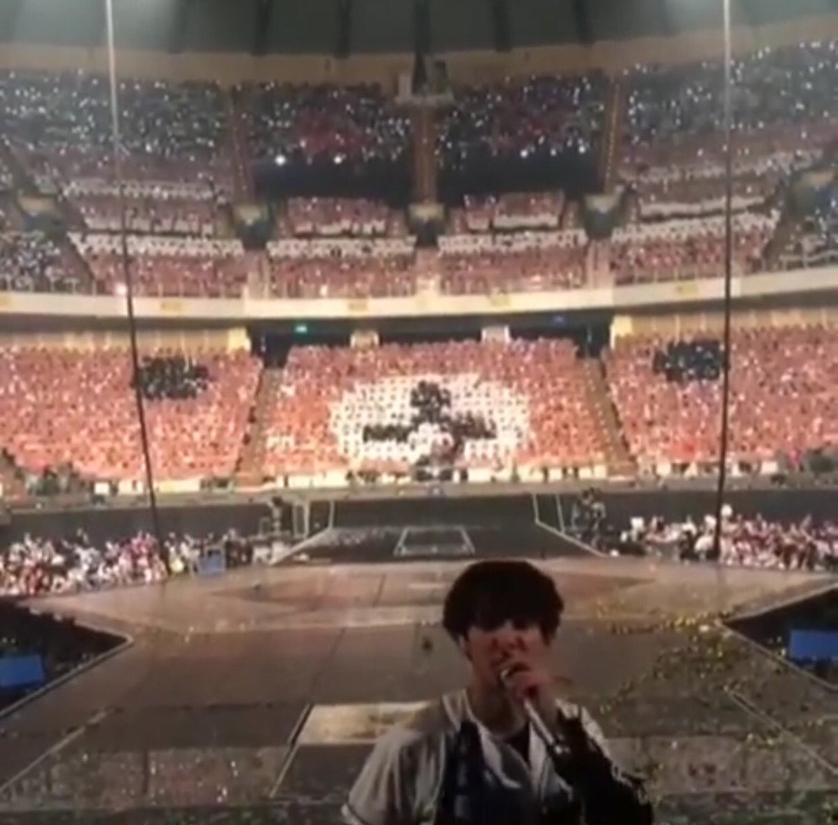 CHANBAEK_FAMILY's tweet photo. 161127 real__pcy: ผมได้รับคำอวยพรวันเกิดจากหลายๆคน รู้สึกมีความสุขมากครับ อาชีพของนักร้องก็คือสร้างความสุข (ต่อ) https://t.co/TN5qoqFSsW https://t.co/nNDN3B72lt