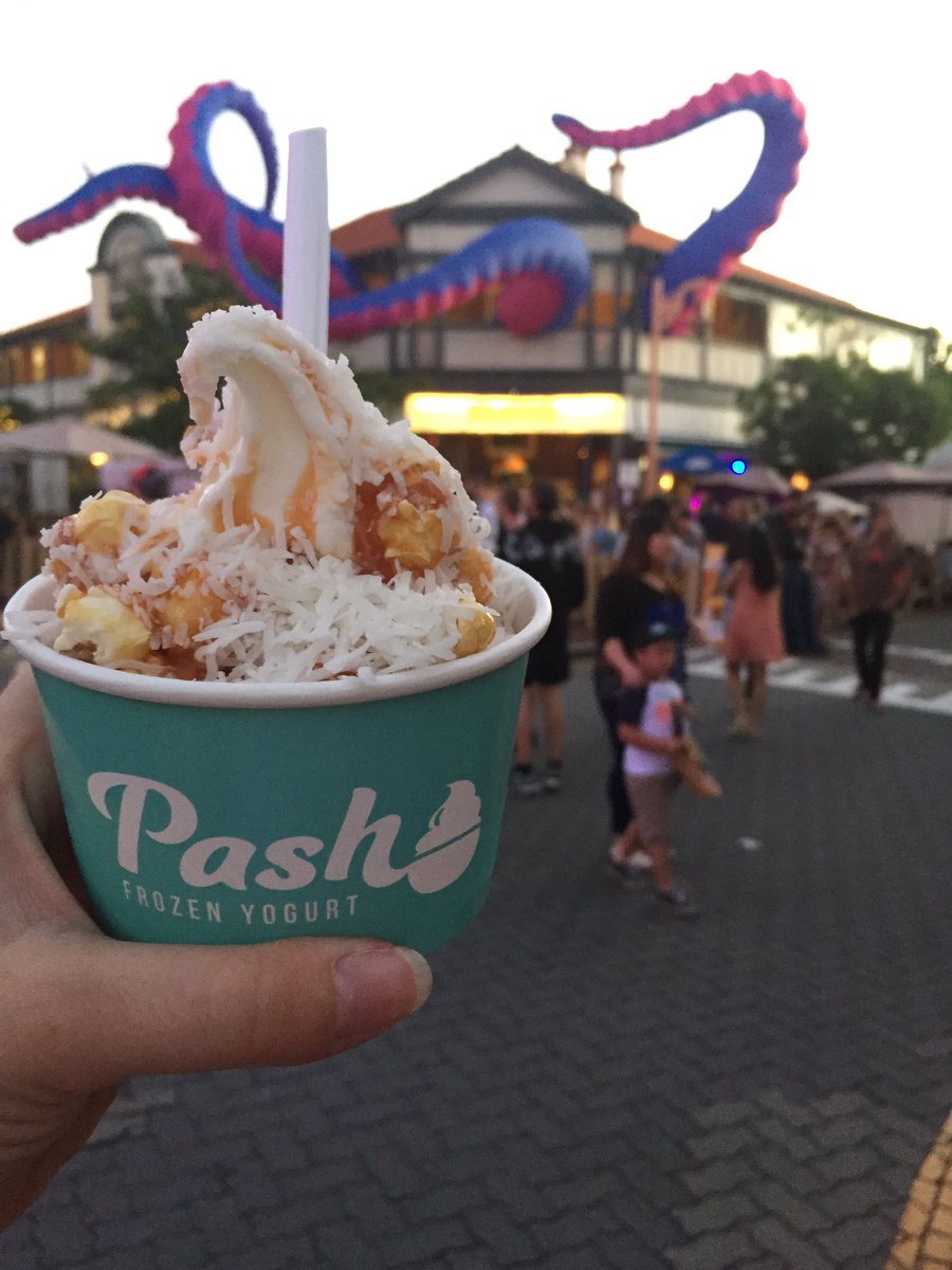 alicefmckay's tweet photo. Delicious @pashfroyo @VicParkStParty this evening! https://t.co/RBhgP4XLR3
