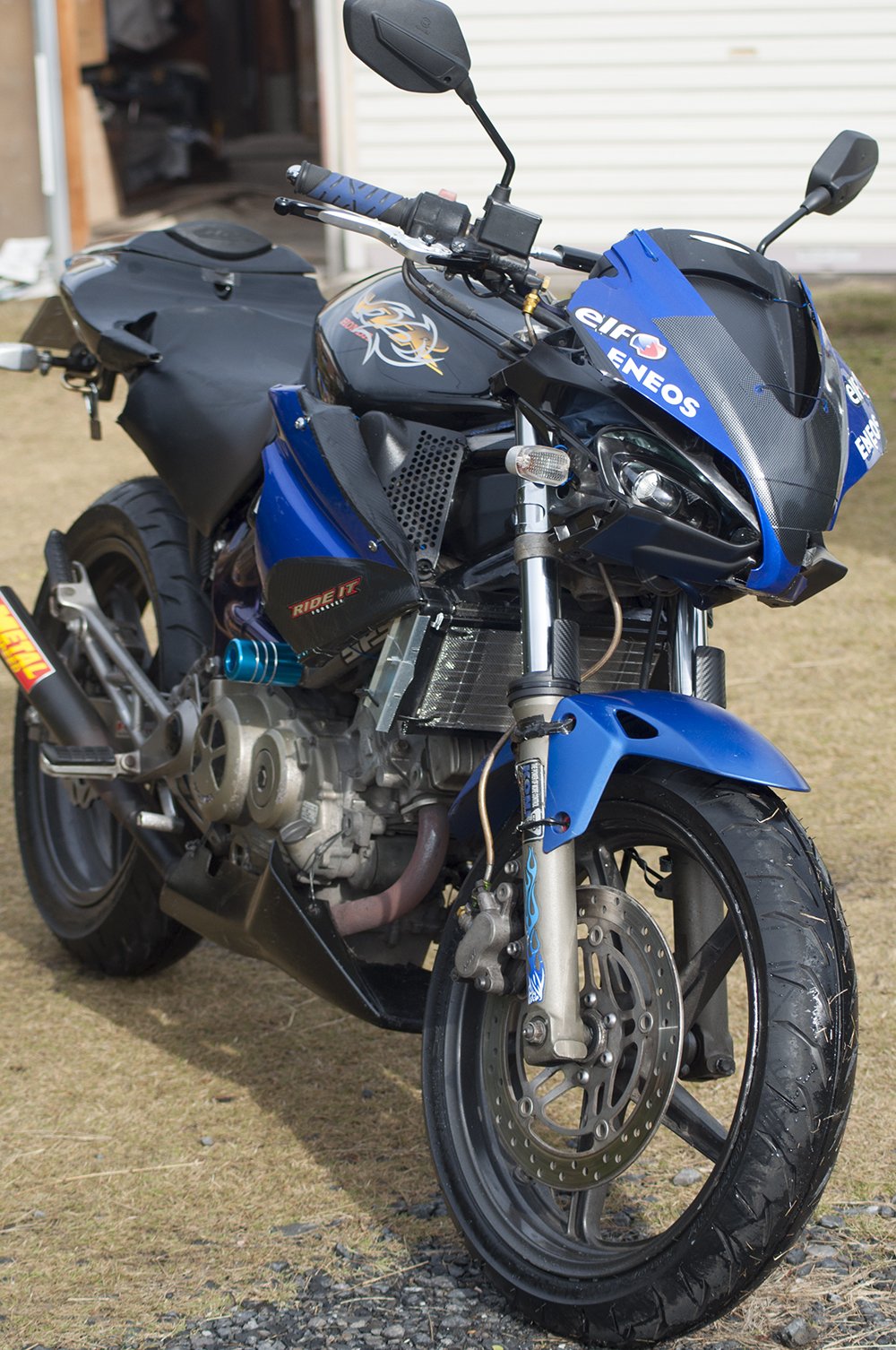 VTR250 ストリートファイターカスタム ワンオフ多数