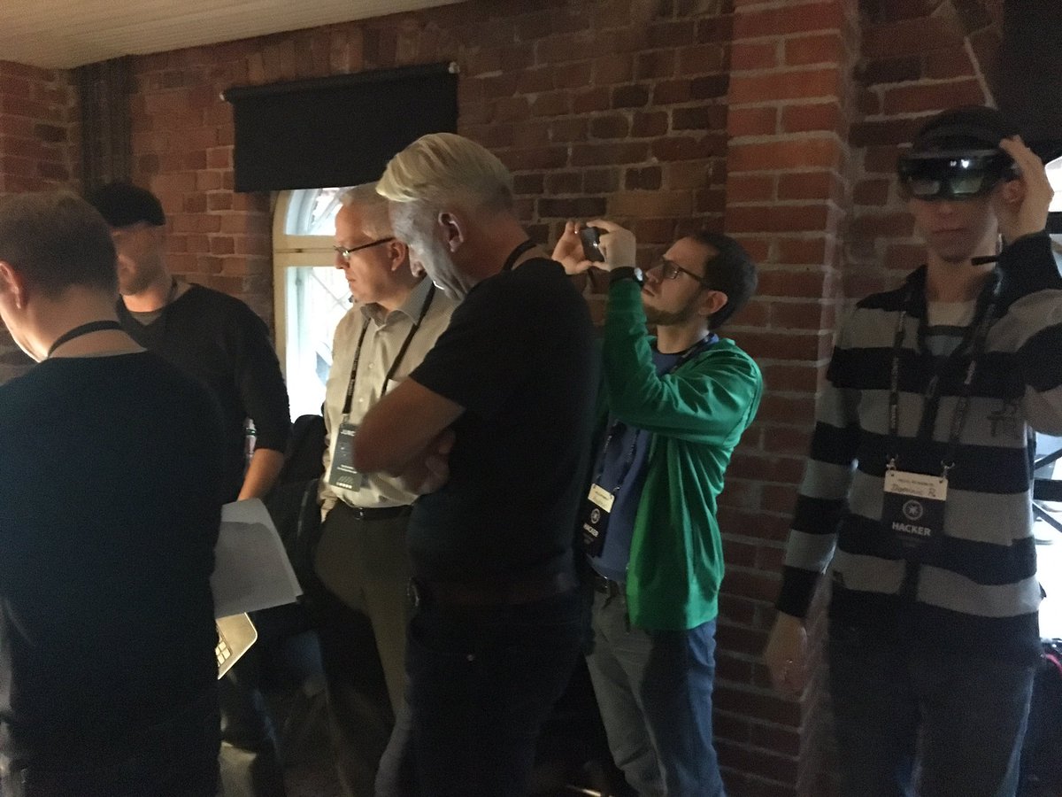 Space4Europe's tweet photo. VR with @ESA_EO and logistics - just some of the impressive concepts we've seen #needmorespace @hackJunction #thomasbeer @fgi_nls https://t.co/2lGvpp0yzh