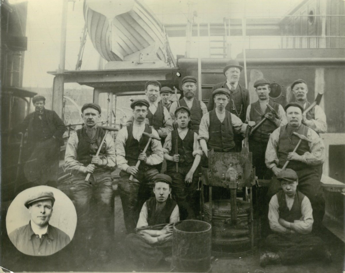 GlasgowLib's tweet photo. Material in the #GlasgowCityArchives at The Mitchell captures the proud history of shipbuilding on the Clyde #autoarchives https://t.co/Z8jvcBzUlw