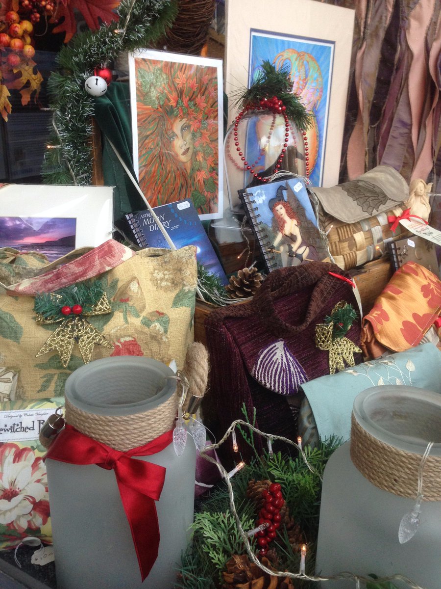 BewitchedBN11's tweet photo. Spot the difference competition...what has changed in our shop window? Come along and check it out..... #Worthing #Adur #Shoreham #arun https://t.co/ve3Boj4jki