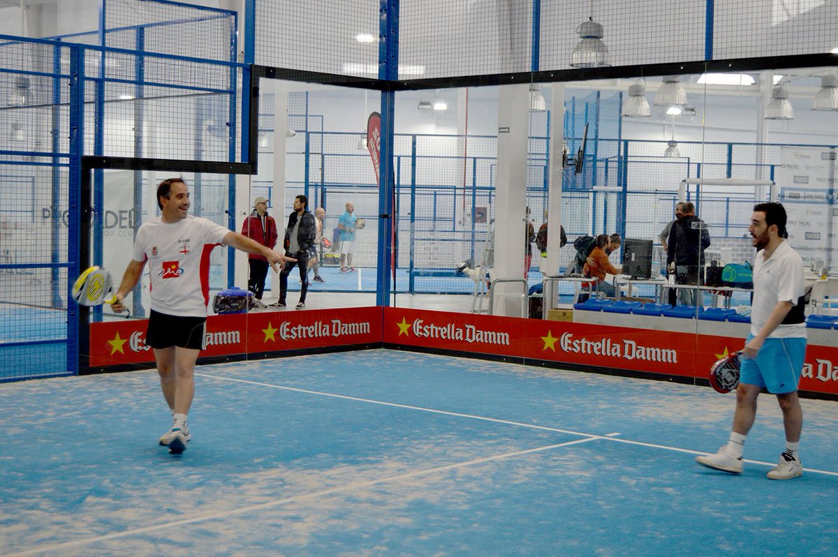 PMDAlmeria's tweet photo. La I Jornada Solidaria de Pádel por el Autismo suma a 70 participantes. @aytoalm ha colaborado con la iniciativa https://t.co/iWtNcWgqum https://t.co/ROyg1Va3pb