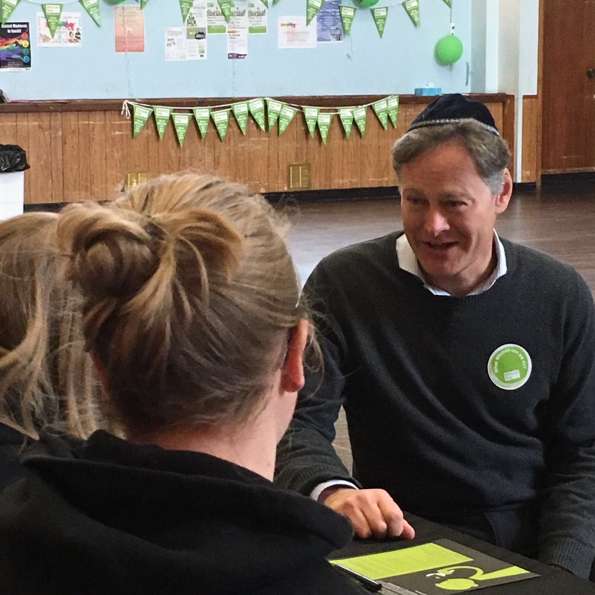 SueHarrisTrust's tweet photo. Local MP @Offord4Hendon stopped by at our Edgware stall this morning - great to have his support #md16 #justspit @AnthonyNolan https://t.co/o9RXqISQny