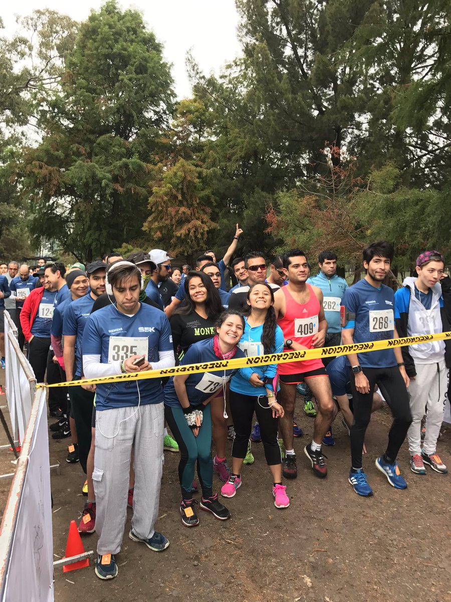 IvanPelayoL's tweet photo. @Siemens_Mexico gracias por el Increíble entusiasmo en nuestra carrera #S5k. Un reconocimiento especial a los organizadores y voluntarios https://t.co/0uJ3wpTnEJ