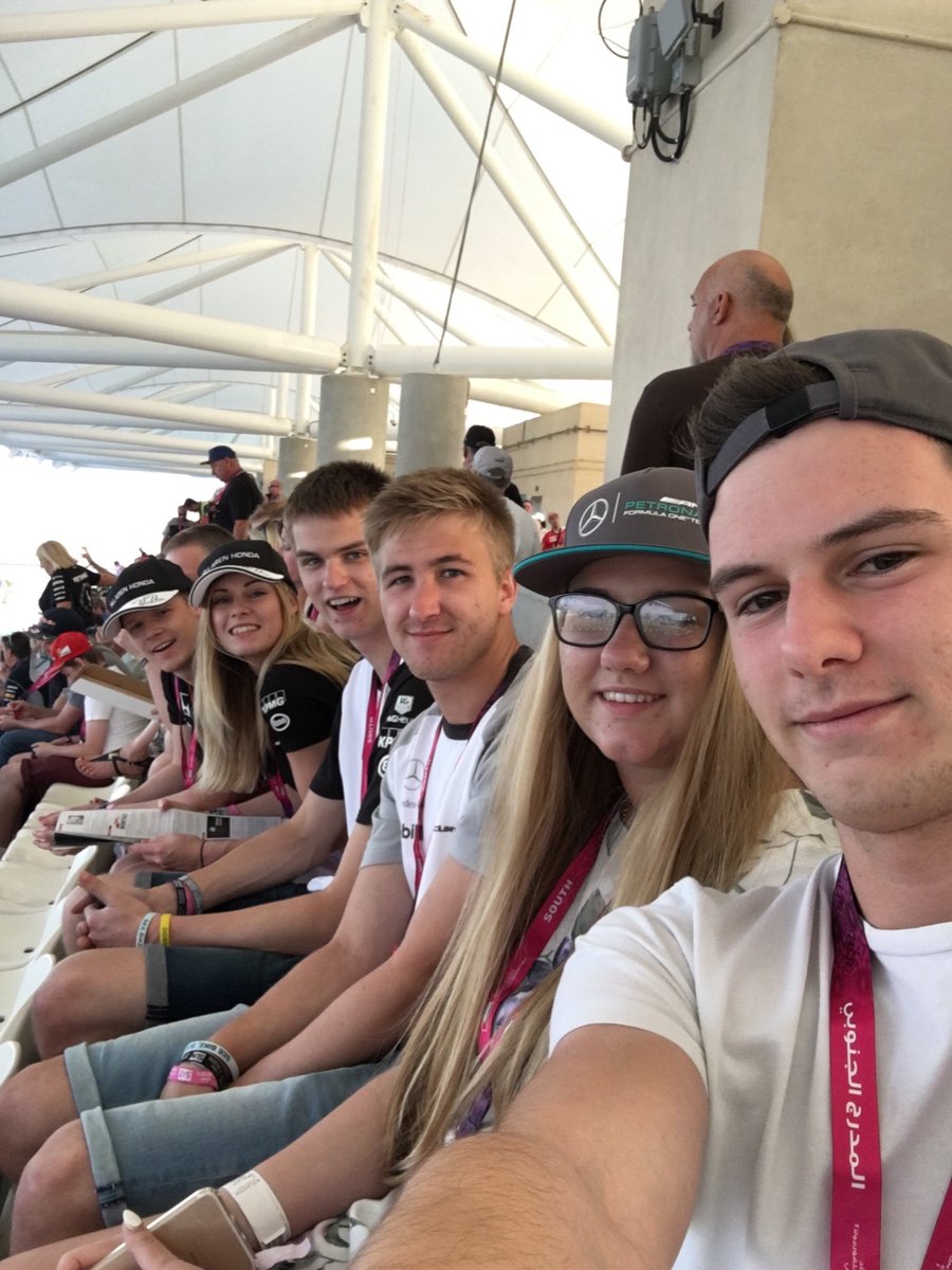 zoejdavis01's tweet photo. @ymcofficial GOING 4 GOLD X6 #Upload2Upgrade #AbuDhabiGP https://t.co/P126tpst1T