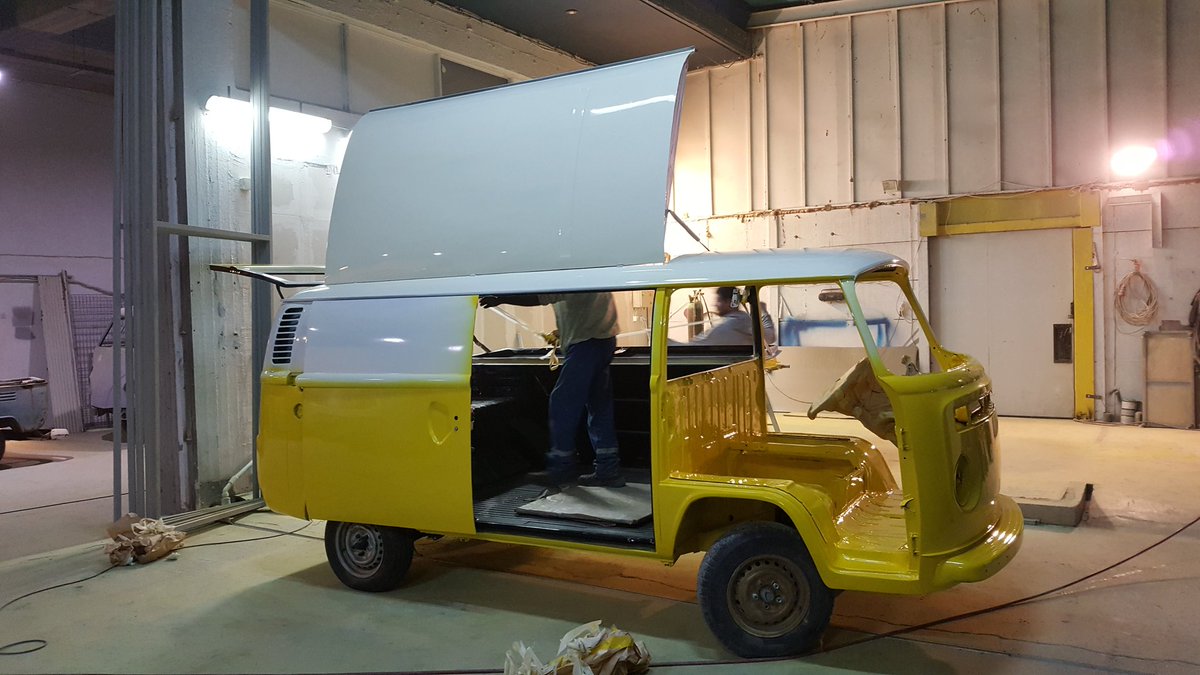 smm_group's tweet photo. Almost completed for our customer in Berlin! #vw #Volkswagen #volkswagent2 #t2 #canteen #mobilebar #mobilecafe #smartmovingmedia https://t.co/OwoPFbgBIa