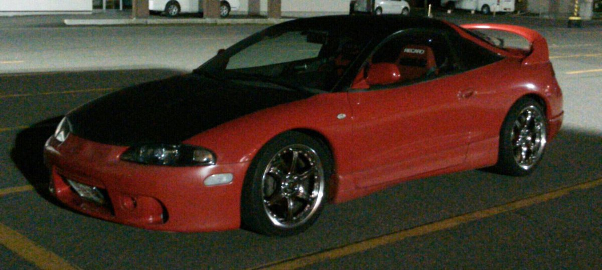 junjonjohn's tweet photo. 特に車が好きというわけじゃないのにいつの間にかこんな感じになってました
気づいたら赤い車に乗ってたり湾岸でオレンジ色のやつ使ってたりIn北海道
湾岸とか車やってる人、やりたいな〜って人ぜひフォロしてください
知ってる人も知らない人も仲良くしてください https://t.co/IBBlWt06jZ