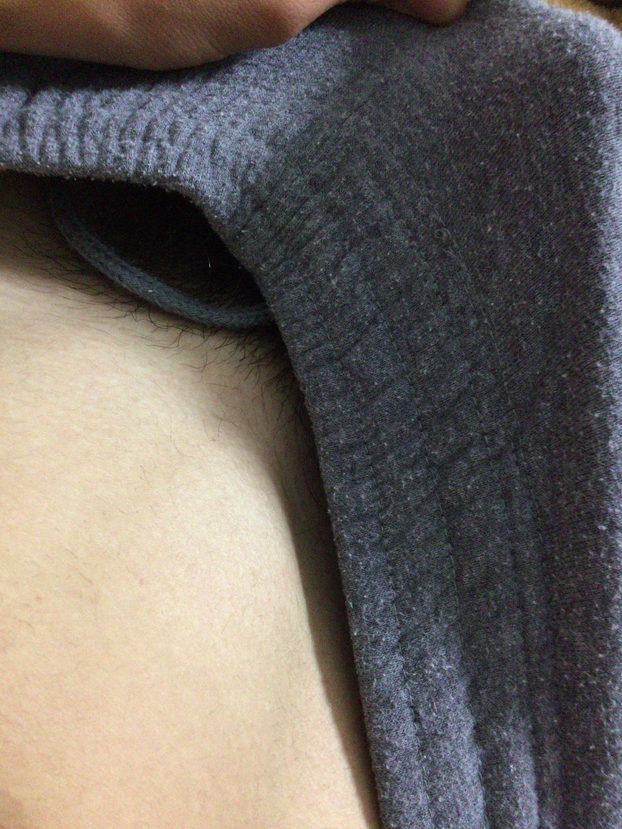 Hentaimayo17's tweet photo. ノーパンだから
こーなってた笑
RTしてくれた人にめくった画像あげる
#めくりたい人RT https://t.co/3j8B8h5f2P