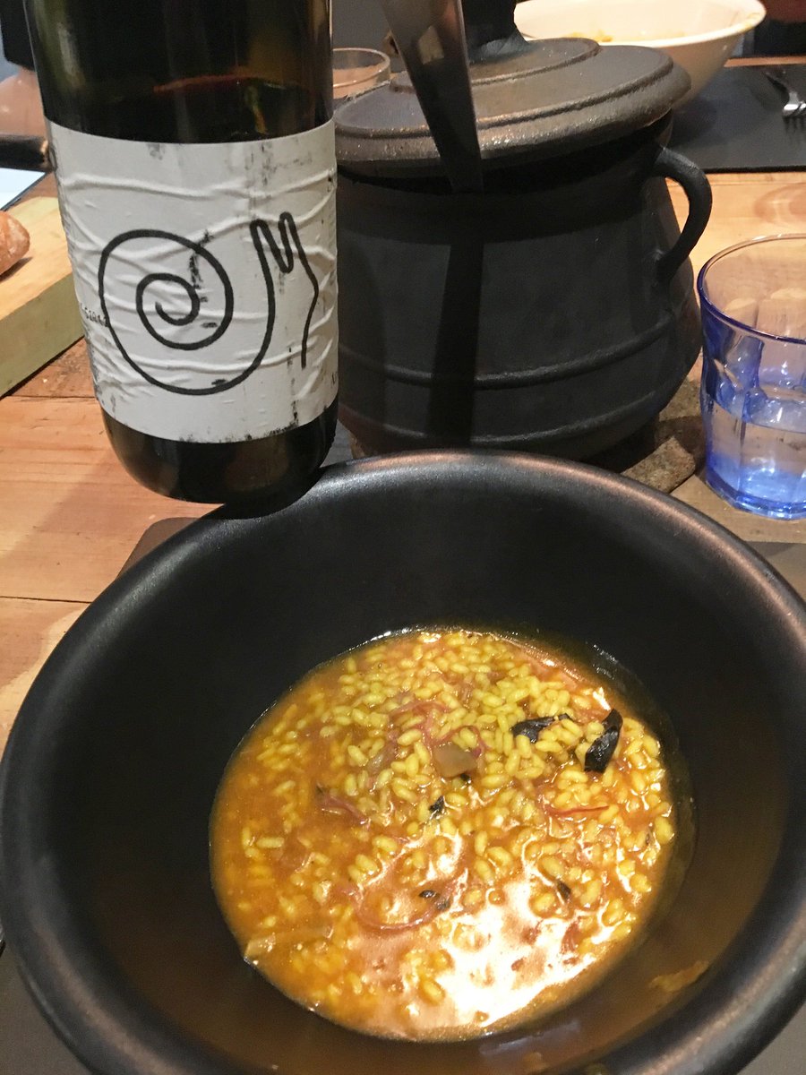 CASVIEXCLUSIVAS's tweet photo. Con el frío apetece plato de cuchara @aranleonbodega #aranleonsolo #vinotinto #doutielrequena #bobal #tempranillo #syrah #maridajeperfecto https://t.co/4w5ObaHwJL