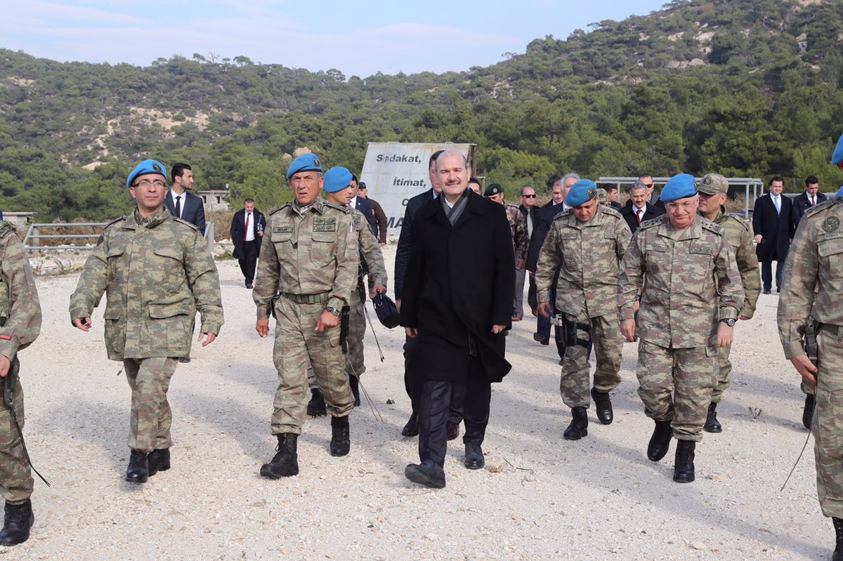 Bakanımız Sn. <a href="/suleymansoylu/">Süleyman Soylu</a> Foça Jandarma Komando Okulu ve Eğitim Merkezi Komutanlığını ziyaret etti
icisleri.gov.tr/icisleri-bakan…