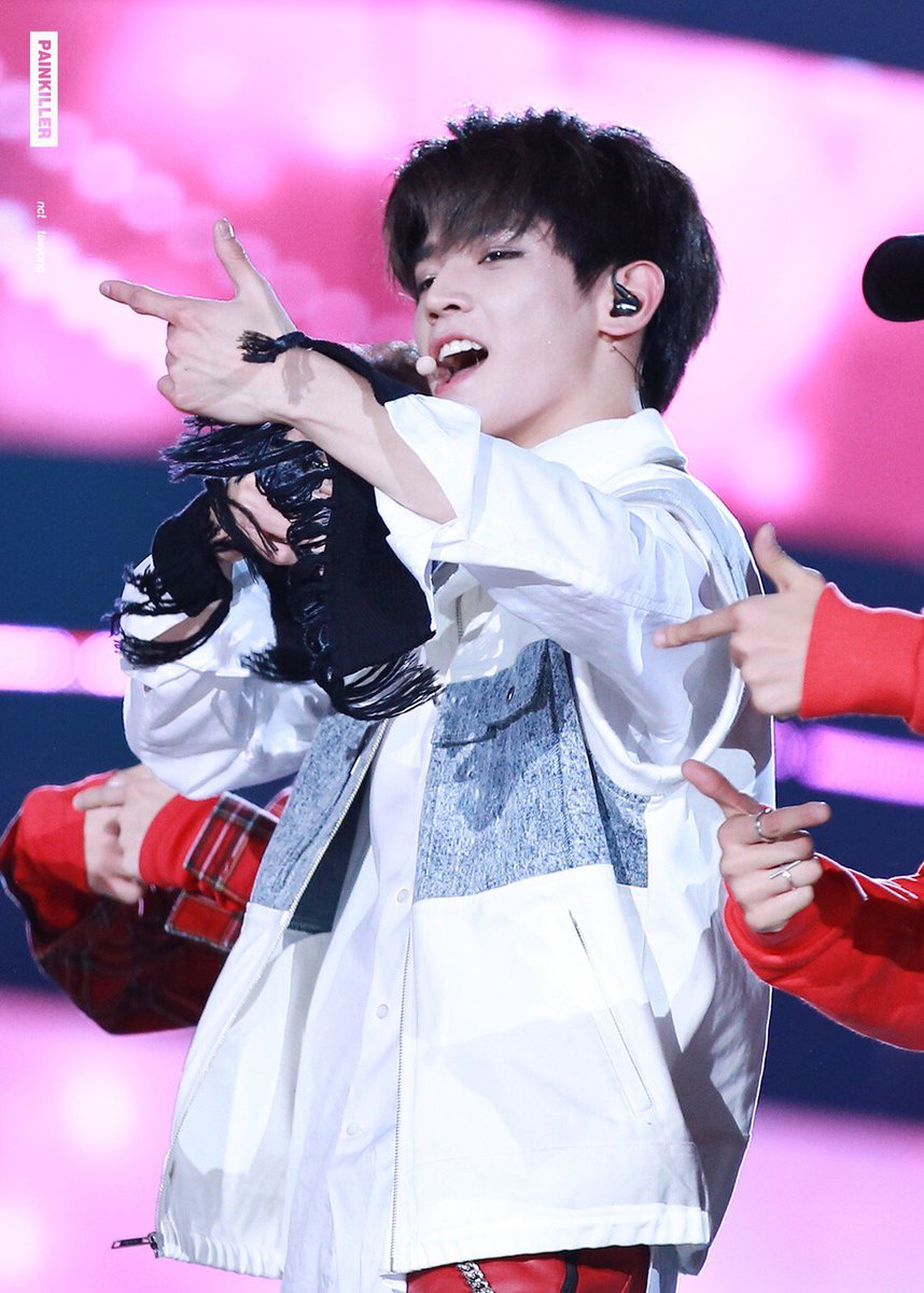 painkiller0701's tweet photo. #태용 #taeyong https://t.co/UobcmbcR1x https://t.co/DTFXK4Qrl4
