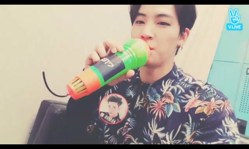 Seas_JE's tweet photo. พี่เถิก💕😘 #jb #JB #GOT7HARDCARRY #got2day2016 #Got7เป็นวงตลก https://t.co/B2euGPmjX0