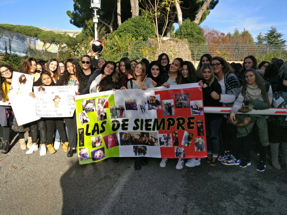 RDS_official's tweet photo. Benvenuta in Italia @laliespos! Le tue lalitas ti aspettano per il #LaliRDS #LaliShowcaseRoma https://t.co/zz7P14B8Zh