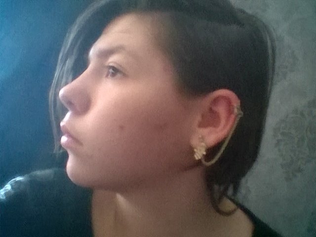 robertloan1's tweet photo. nouvelle boucle d'oreilles https://t.co/rWJn9iCMYD