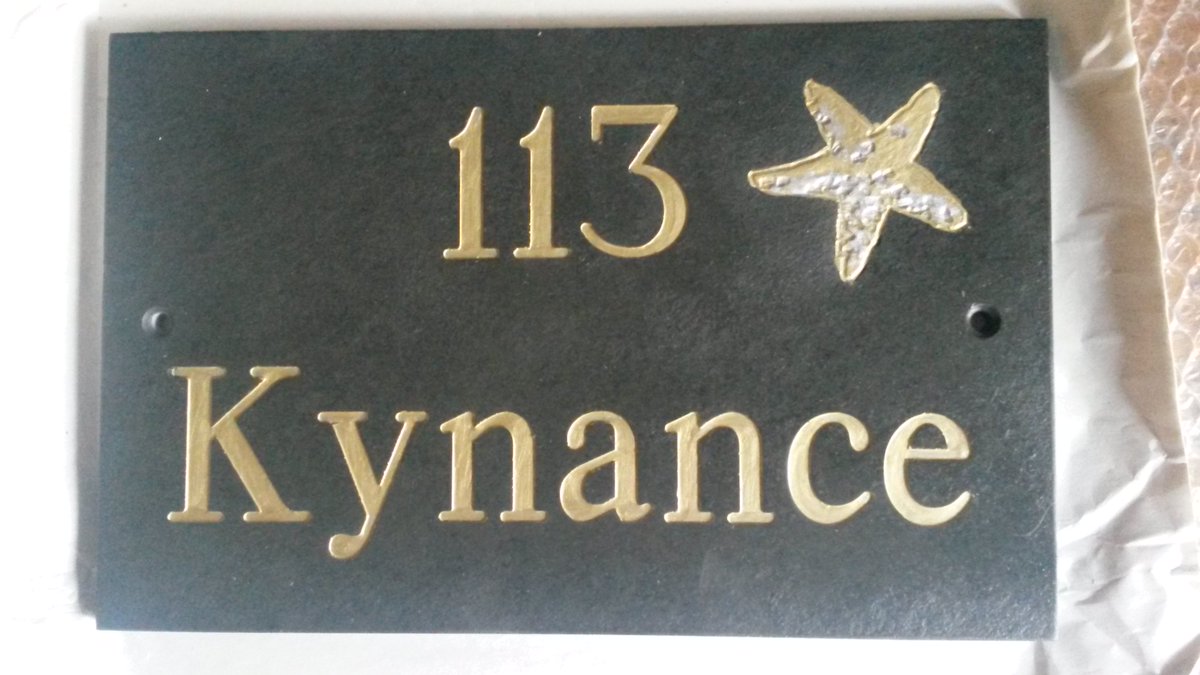 KernowSigns's tweet photo. Busy market yesterday so full on in the workshop making the signs. https://t.co/alIiwmwBw9
