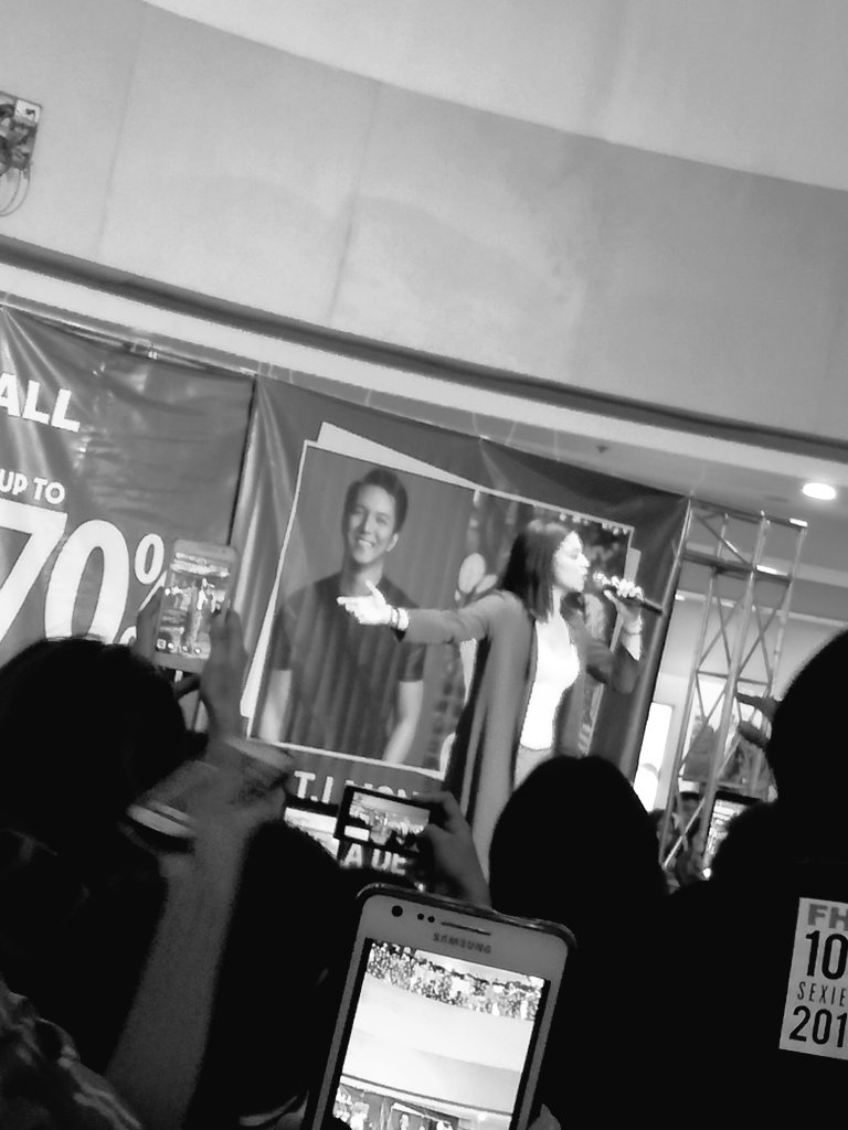 GlaiIntlFans's tweet photo. Its an unforgettble day for us Glai International.
Thank you @glaizaredux! https://t.co/XEBNBInuLq