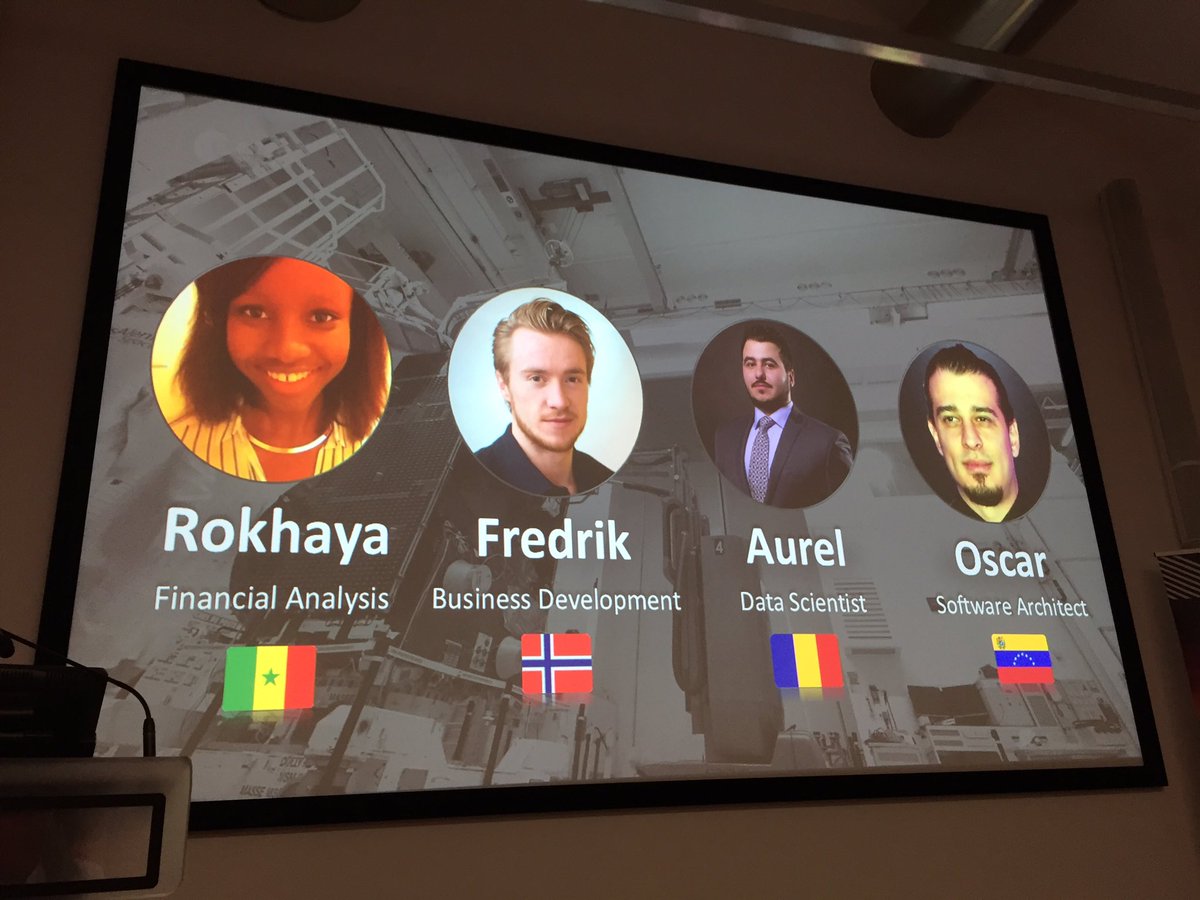 judith_khh's tweet photo. International! Say #SWspaceParis and the world is hacking space! #StartupWeekend https://t.co/X4rx59acno