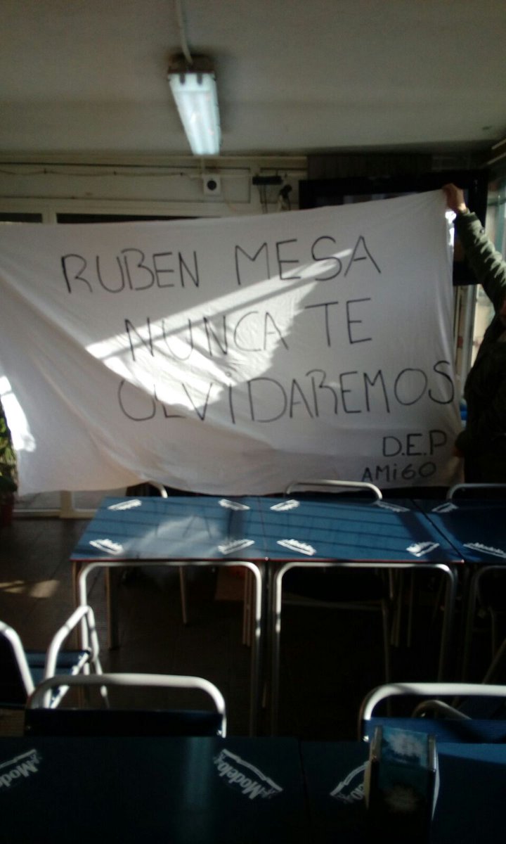 RamonCasas91's tweet photo. Ni el fútbol ni nadie te olvidará! DEP Amigo!! @1965cd_carmelo @regionalfutbol @sergi_vargas https://t.co/SIHEGf6kqk
