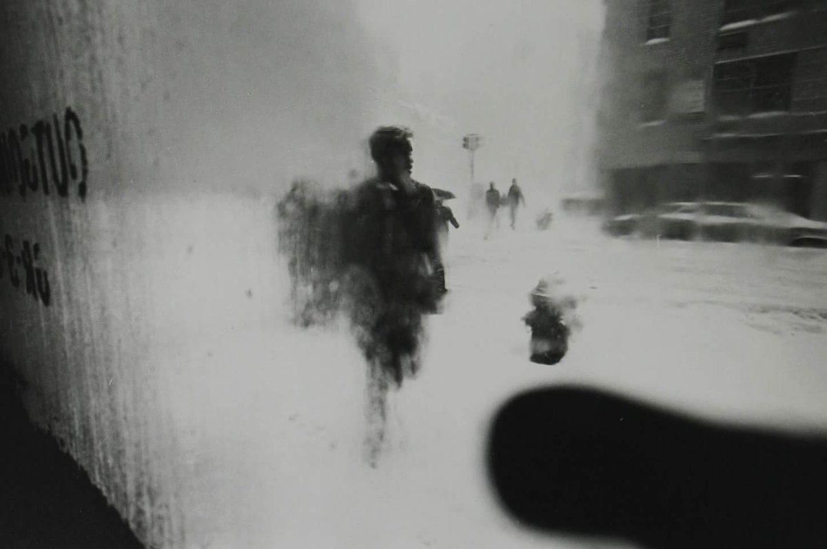 FlakPhoto's tweet image. Remembering #SaulLeiter (a hero of mine) who passed away 3 years ago this week. RIP