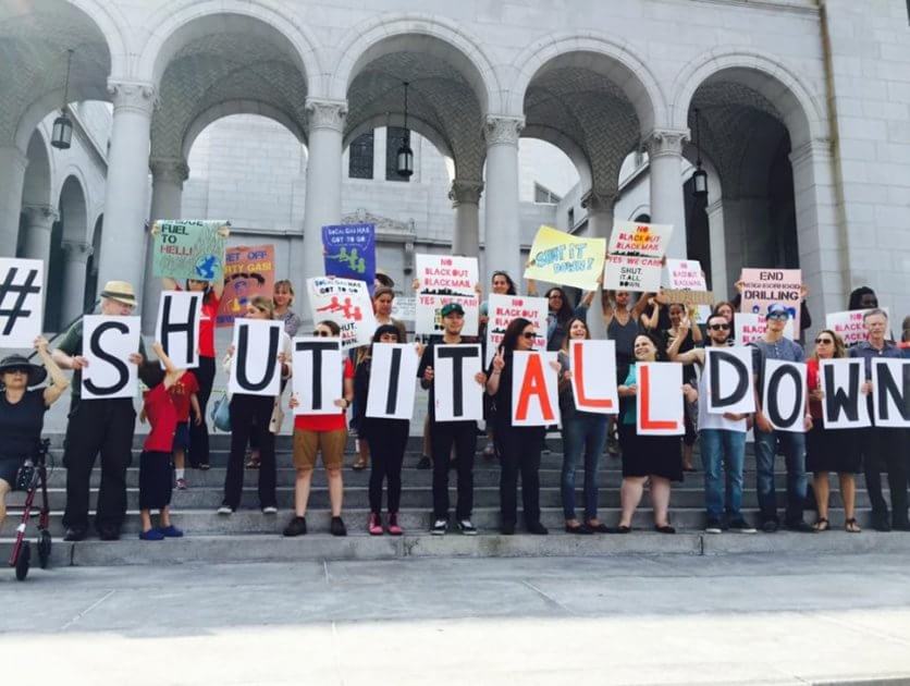 California Residents Race to Fight Re-Opening of Aliso Canyon Natural Ga... oximity.com/article/Califo… #climatechange