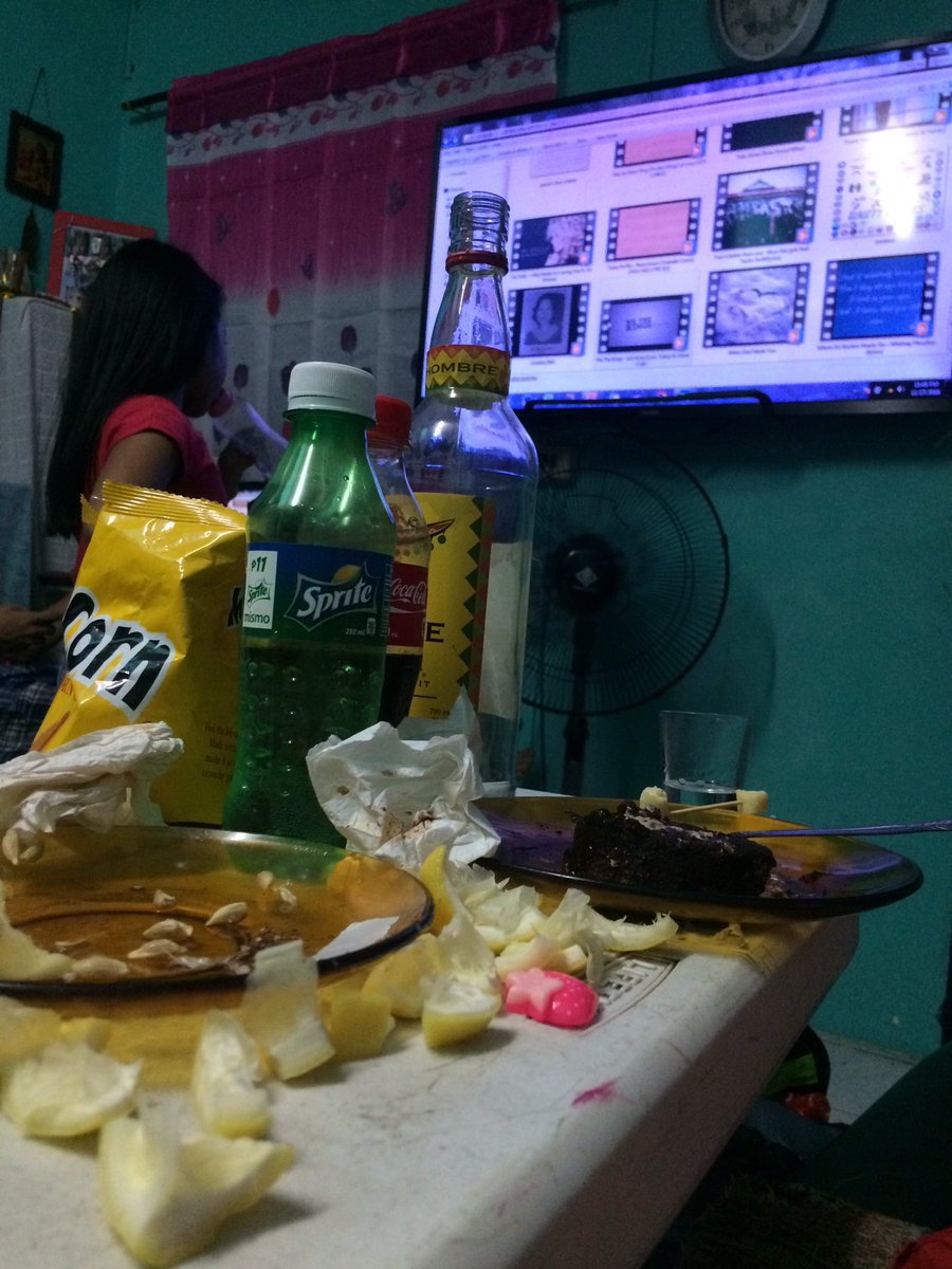 rhaeben17's tweet photo. Atm. 😊 https://t.co/txlVqE509C
