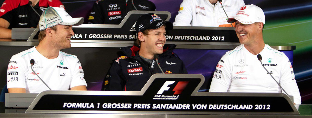 sebvettelnews's tweet image. Congratulations to @nico_rosberg for joining the club of the German #F1 World Champions 👏🏆