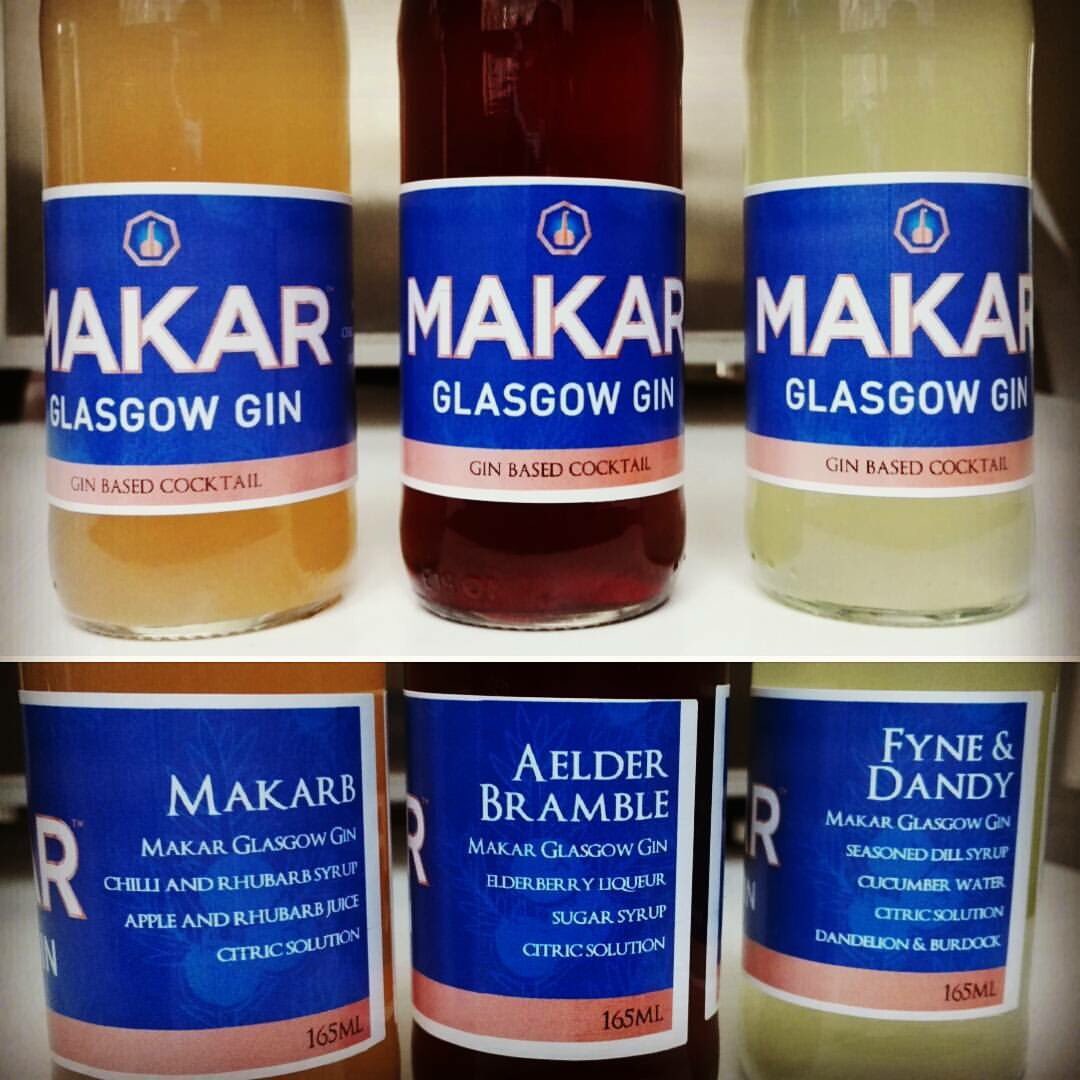 MakarGlasgowGin's tweet photo. The hardest decision you'll make today is deciding what flavour to sip... 

#GinProblems #TryAllThree #MakarGin https://t.co/cSB6Su51A4