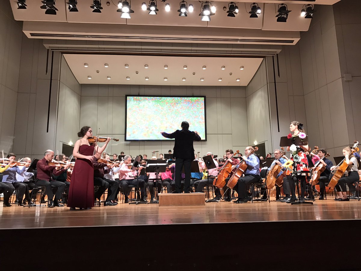 Das 9. Stuttgarter Musikfest für Kinder und Jugendliche wurde gerade von der Bürgermeisterin für Jugend und Bildung eröffnet!