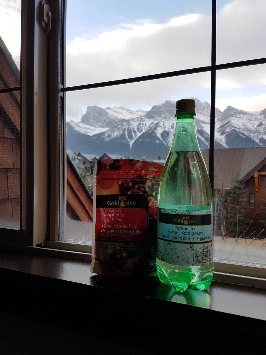 theasian509's tweet photo. @CalgaryCoop thank you for the snacks. #MysticWeekend https://t.co/9IJr810dVJ