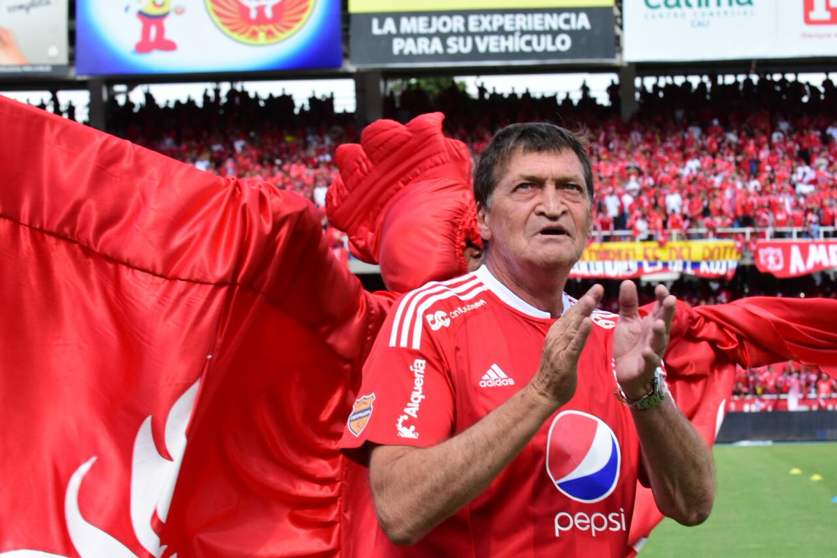 AmericadeCali's tweet photo. #SoyParteDeLaGloria 😍😍😍 https://t.co/lF0A2jRCl4