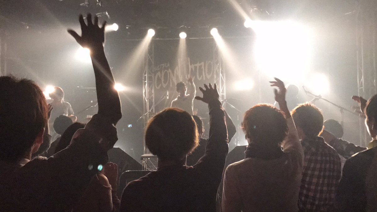 Yuria_pi's tweet photo. 今日は共演者のみんな、見に来てくれたみんな、スタッフの皆さん本当にありがとうございました!
chloroFEST無事に終わりました!!!
これでとりあえずひと段落ですが、また明日から頑張ります!
#chloroplast
#chloroFEST https://t.co/4P6jB1lEya